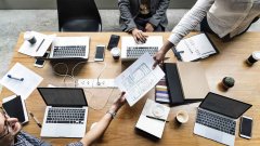 電話銷售企業(yè)用的呼叫中心是怎樣的？